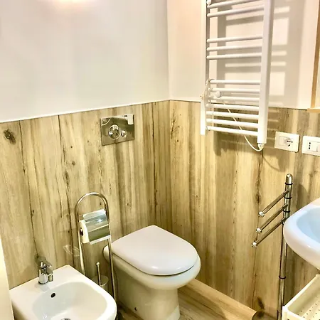 Grimaldi Apartman Bari